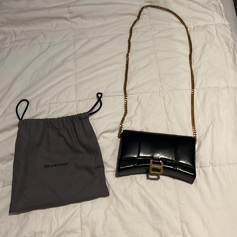 Balenciaga Hourglass Chain Leather Wallet on Chain Gently used